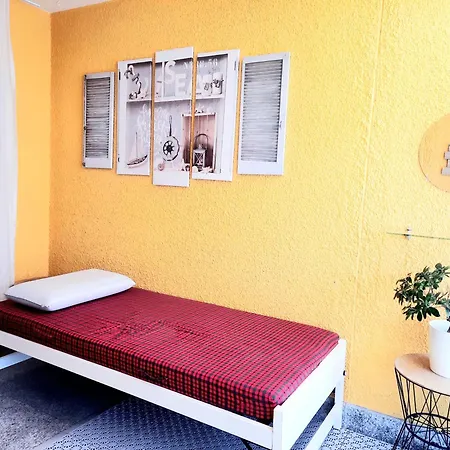 Privata Con Balcone Gordola